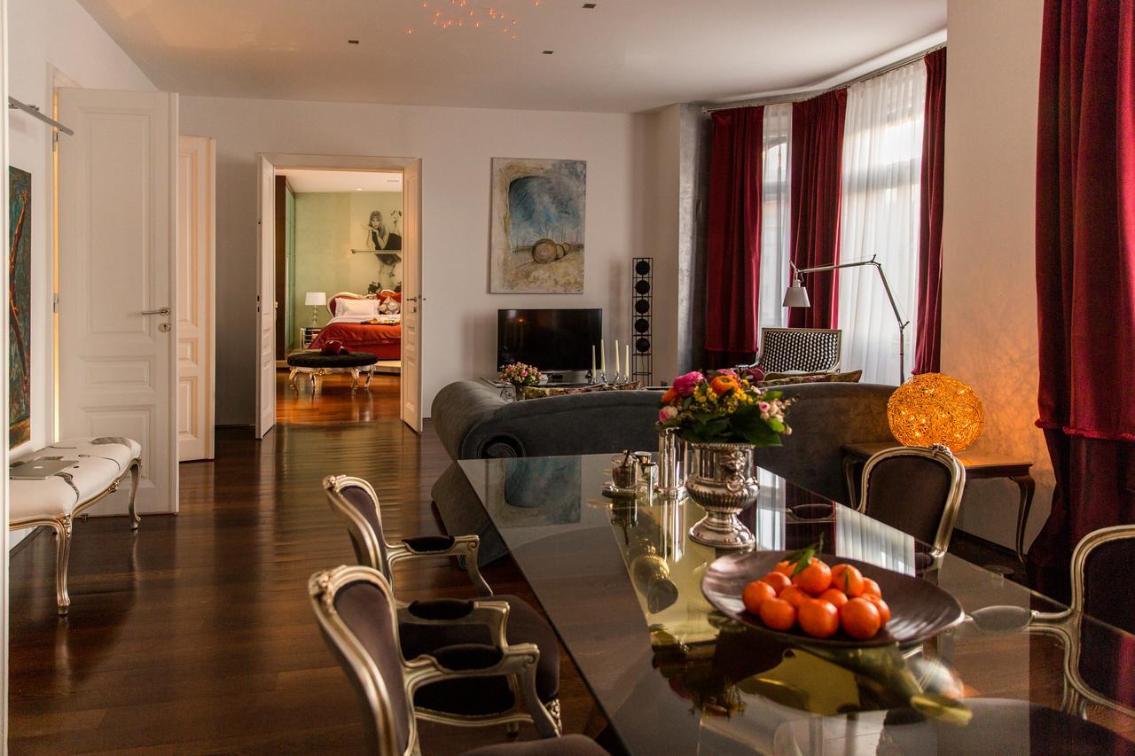 House Of Time - Fancy Suites Bécs Kültér fotó